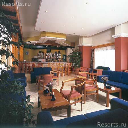 Damon Hotel Apts 10